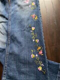 How I upgrade my old jeans by a press on decorating flower items